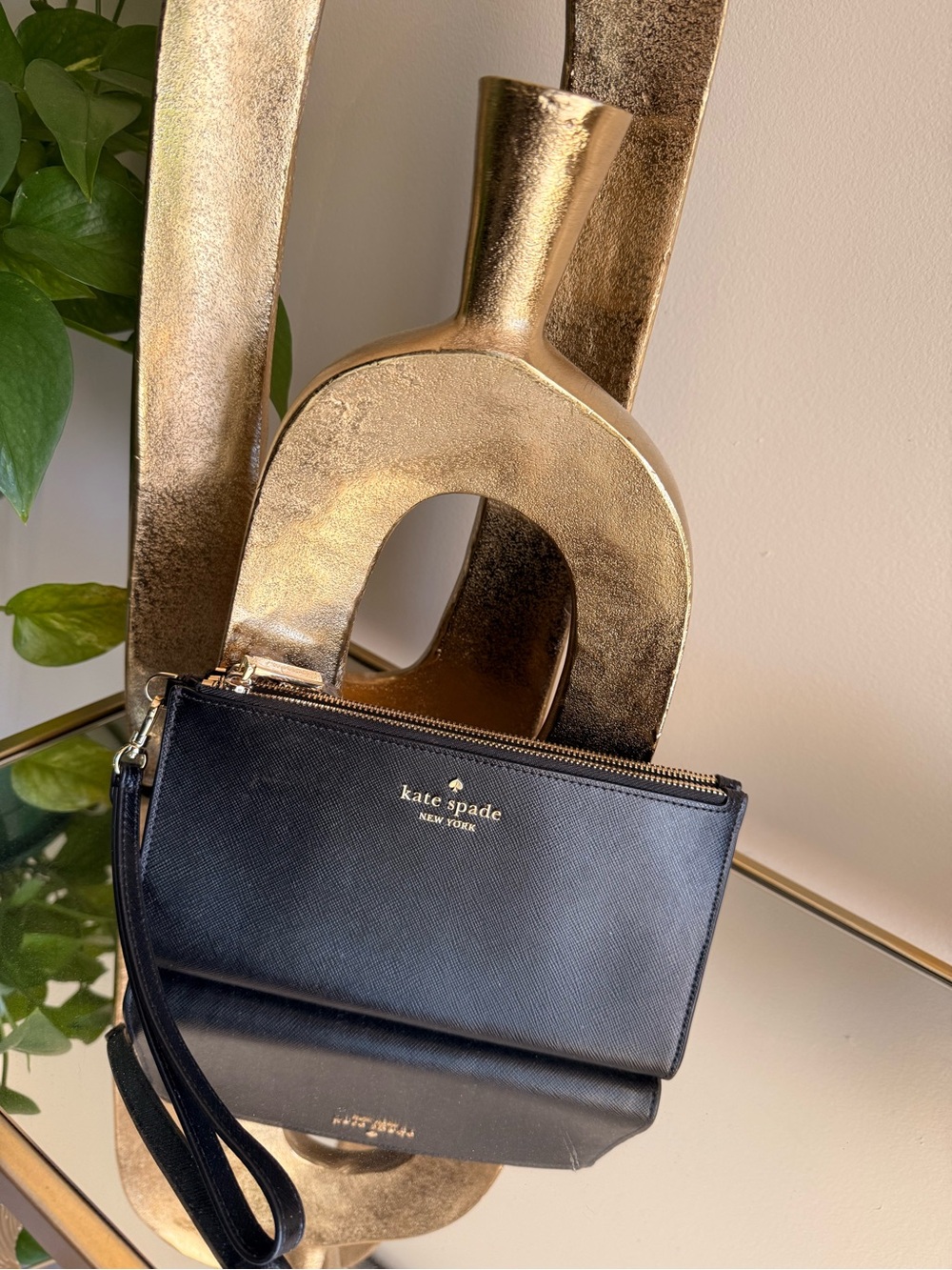 Kate Spade New York Black Saffiano Leather Wren Wristlet